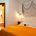 The Old Farm Asfodeli - Adults Only Bed & Breakfast 4*