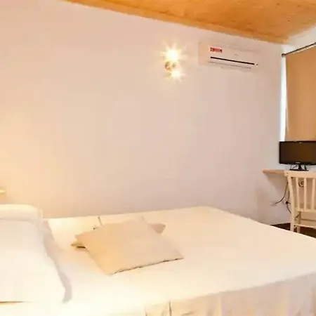 The Old Farm Asfodeli - Adults Only Bed and breakfast Sanalvò