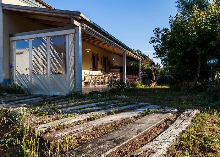 Oda ve Kahvaltı The Old Farm Asfodeli - Adults Only 4*
